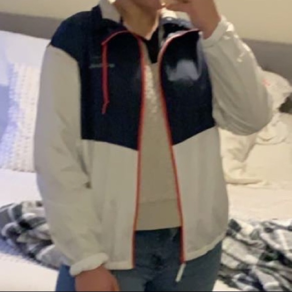 Columbia windbreaker